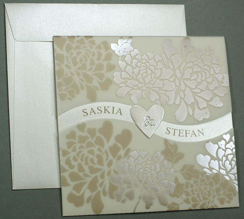 Hochzeitskarte mit Transparentpapier und perlmutt Folienprägung