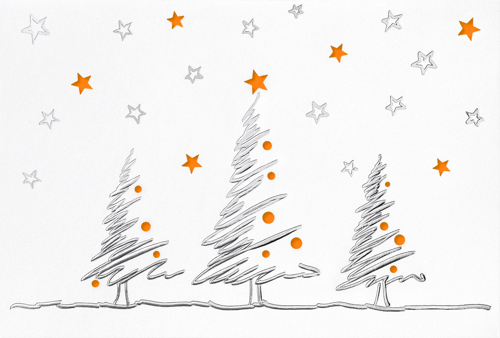 Weihnachtliche Stanzkarte in weiß mit orangenem Falteinleger innen, silbernen Bäumen und Sternen