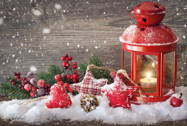 Weihnachtskarte mit Spendenanteil - Laterne im winterlichen Ambiente