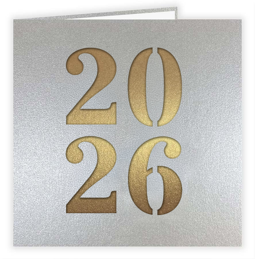 Silberne Neujahrskarte "Glamour" Metallic-Karton mit Laserstanzung 2026, goldfarbenem Einlegeblatt