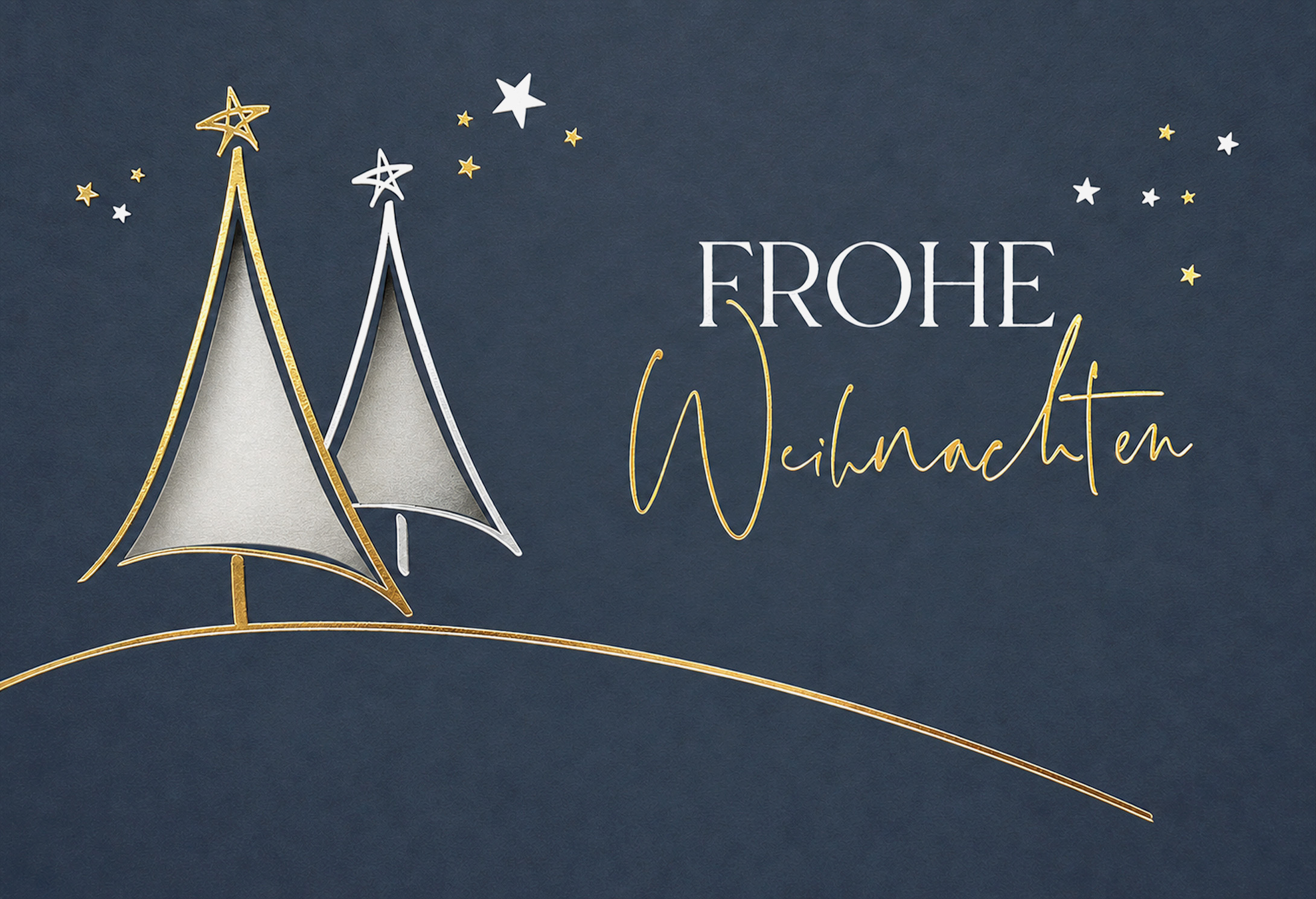 Dunkelblaue Weihnachtskarte "Tannengruß"mit Gold- und Silberfolienprägung, Stanzung und silbernem Einleger