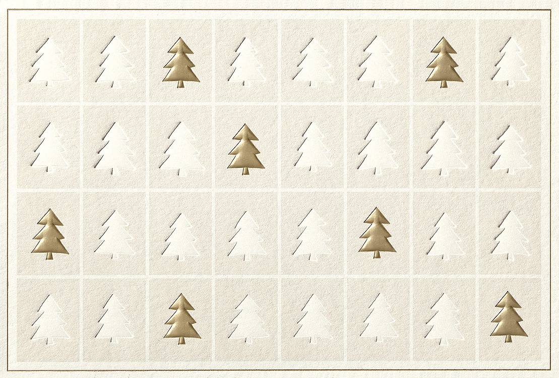 Weihnachtskarte cremefarben mit 32 Weihnachtsbäumen Goldfolie