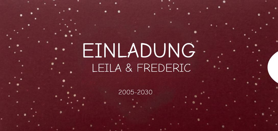 Einladungskarte zur Silbernen Hochzeit in bordeauxrot als Schiebekarte mit weißem Bändchen, DIN lang