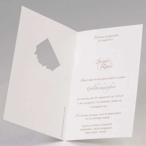 Einladungkarte mit Fensterstanzung, Rosenmotiv und Schriftzug