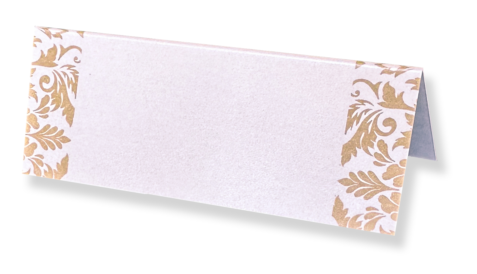 Tischkarte mit Ornamentverzierung in gold auf Perlmuttkarton
