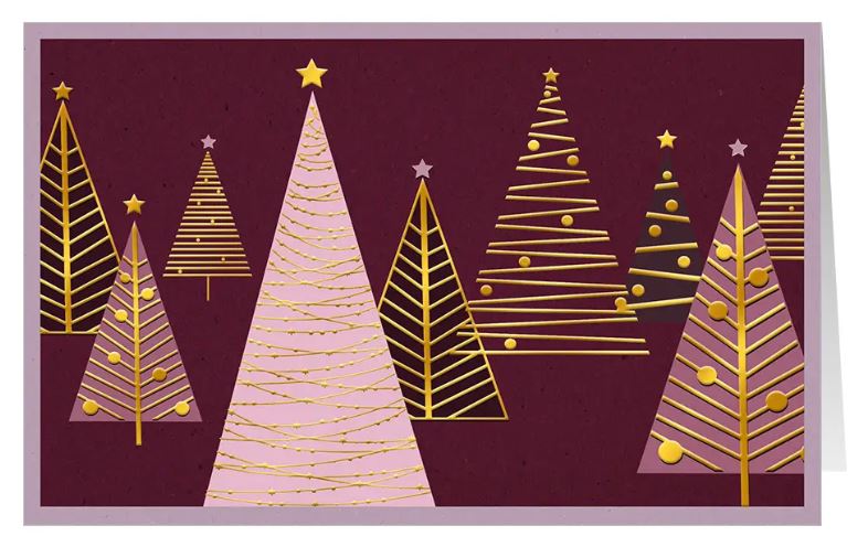 Bordeauxrote Weihnachtskarte "Goldglanz" mit kunstvollen Tannenbäumen, goldenen Kugeln und kleinen Sternen