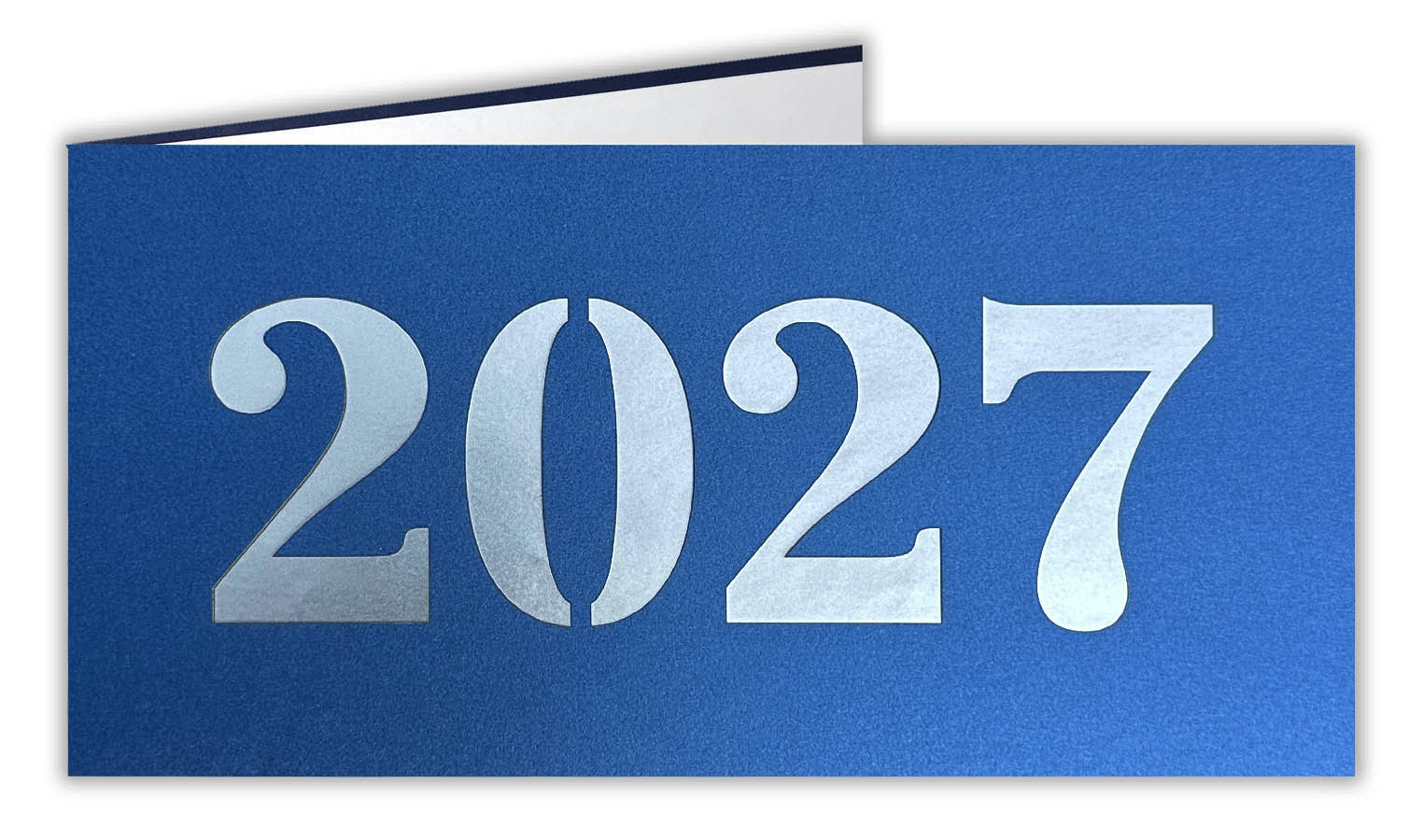 Blaue Metallic-Neujahrskarte mit Laserstanzung 2027 und silbernem Einlegeblatt