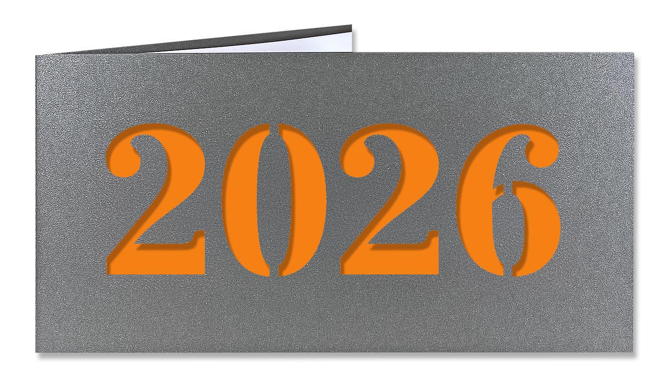 Neujahrskarte dunkelgrau metallic mit Laserstanzung 2026 und orangefarbenem Einlegeblatt