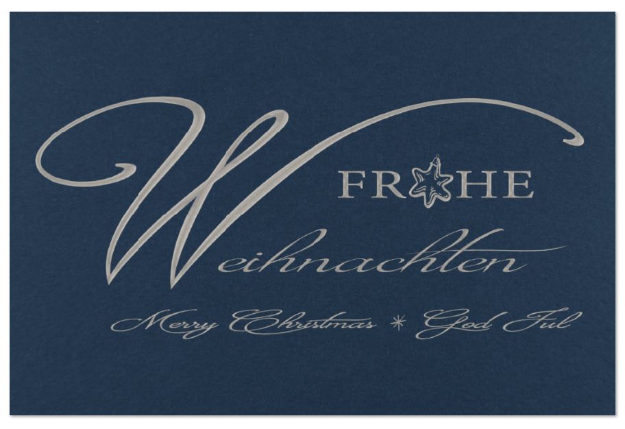 Blaue Weihnachtskarte mit silberner Prägung und internationalen Weihnachtsgrüßen, inkl. Falteinleger innen
