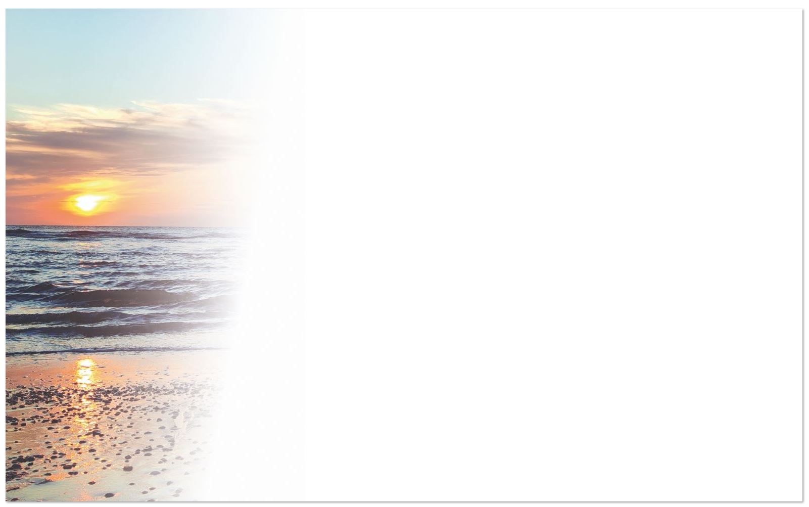 Maritime Trauerkarte mit Motivdruck eines Sonnenuntergang im Meer am Sandstrand mit Muscheln.