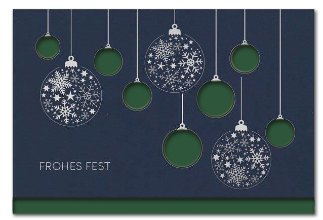 Elegante Weihnachtskarte in Blau mit silbergeprägten Weihnachtskugeln und "Frohes Fest", Einleger dunkelgrün