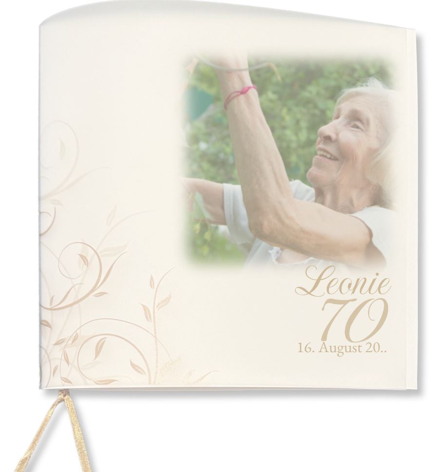 Quadratische Einladungskarte zum Geburtstag mit floralem Ornament auf Kunststoff-Transparent