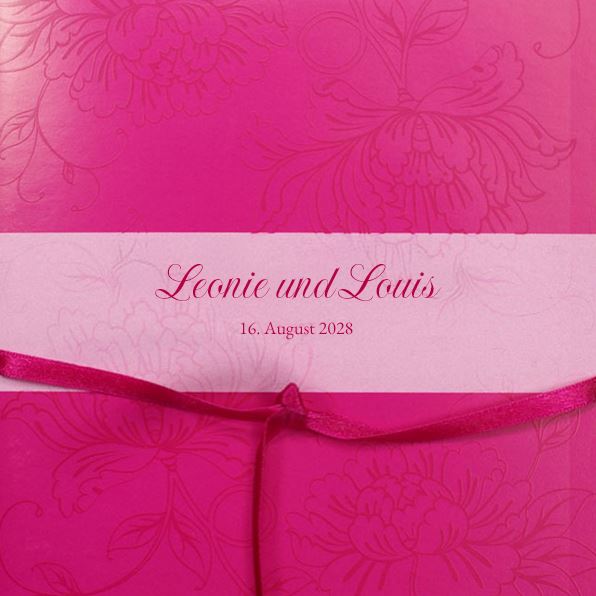 Pinkfarbene Einladungskarte "Pink Peony" mit dezentem Blumenornament und Satinbändchen