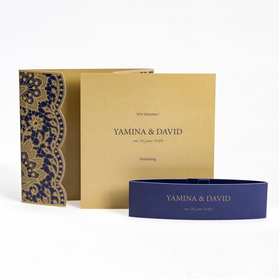 Detailansicht von orientalischer Hochzeitseinladungskarte blau und gold als Pocketfoldkarte