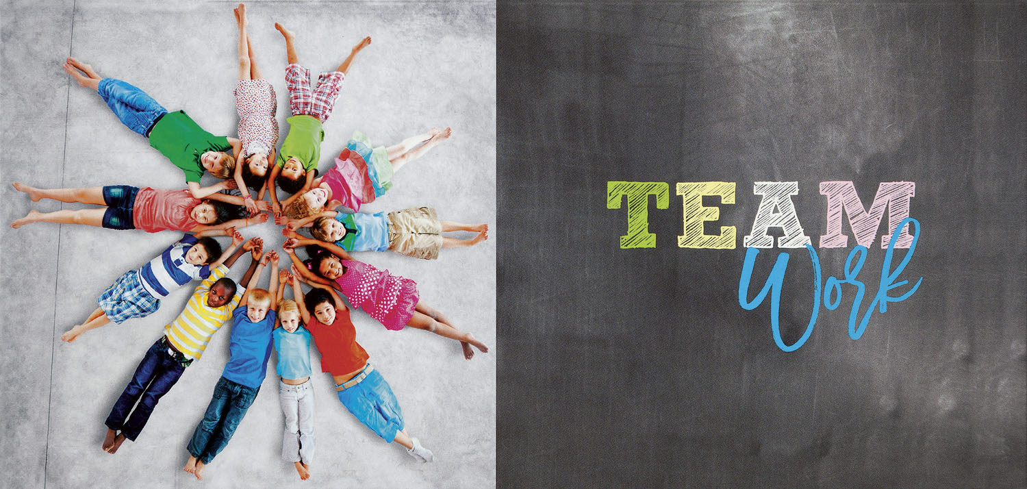 Neujahrskarte mit gutem Zweck: Kindernothilfe - Teamwork mit Kreis aus Kindern