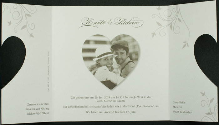 Hochzeitskarte mit goldenem Herz und Platz für eigenes Foto