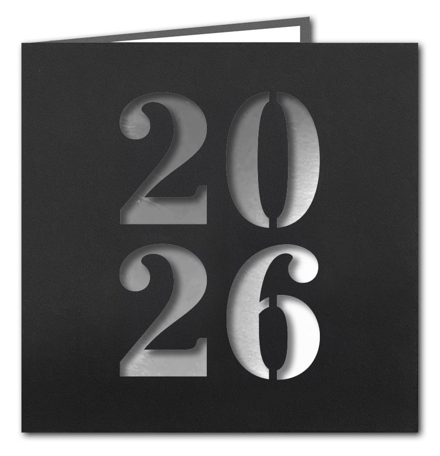 Exklusive Neujahrskarte in Mattschwarz mit Stanzung Jahreszahl 2026 und silberfarbenem Einlegeblatt