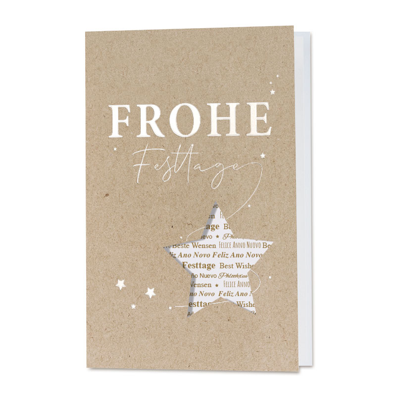 Naturbraune Weihnachtskarte aus Kraftkarton mit Sternstanzung und internationalen Grüßen, inkl. Einlegeblatt