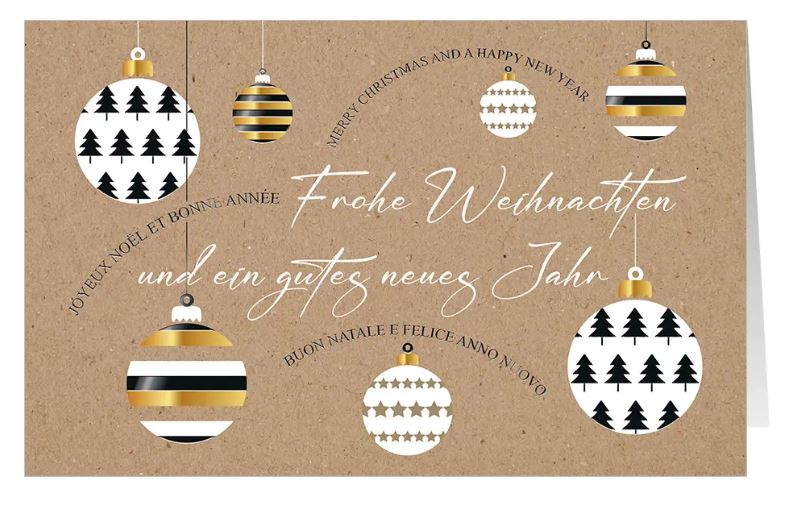Internationale Weihnachtskarte "Grüße in alle Welt" mit verzierten Weihnachtskugeln und Folienprägung in schwarz