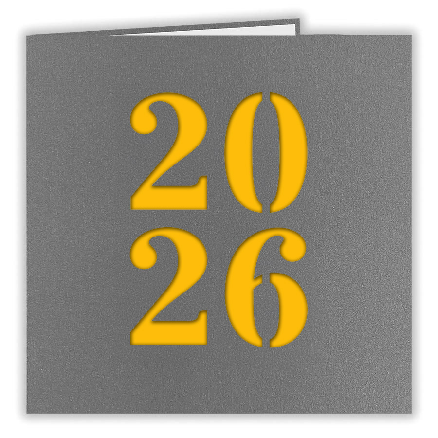 Graue Metallic-Neujahrskarte mit Laserstanzung 2026 und gelbem Einlegeblatt