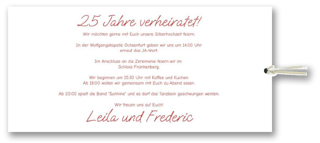 Einladungskarte zur Silbernen Hochzeit in bordeauxrot als Schiebekarte mit weißem Bändchen, DIN lang