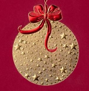 Rote Weihnachtskarte "Goldkugel" mit internationalen Weihnachtsgrüßen und goldener Weihnachtskugel, inkl. Einlegeblatt