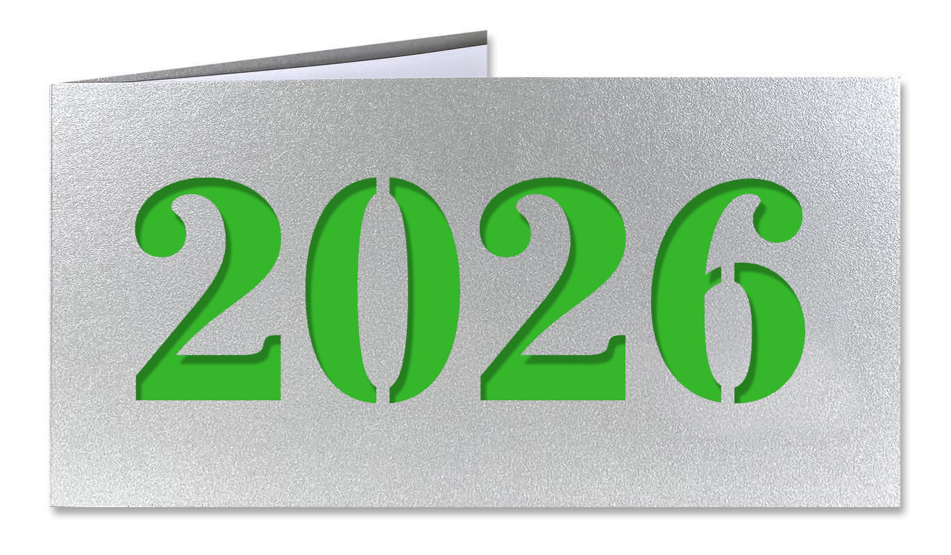 Silberne Neujahrskarte aus "Glamour" Metallic-Karton mit Laserstanzung 2026 und grünem Einlegeblatt