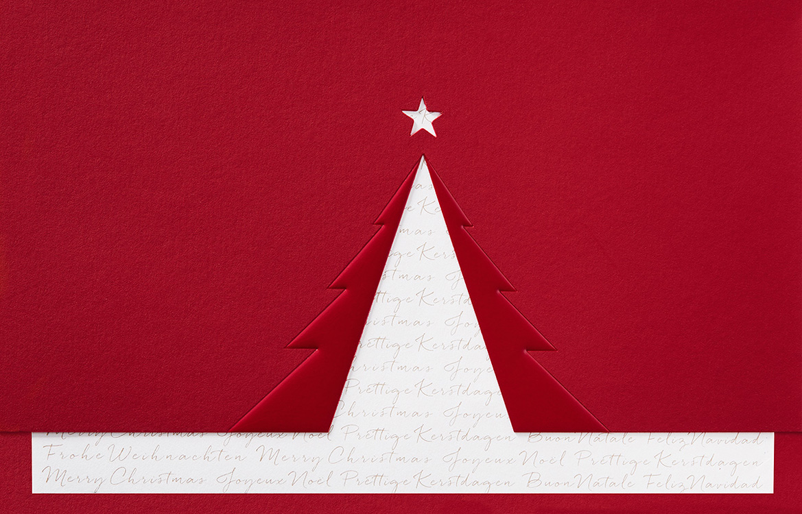 Weihnachtskarte rot mit Weihnachtsbaum und internat. Wünschen