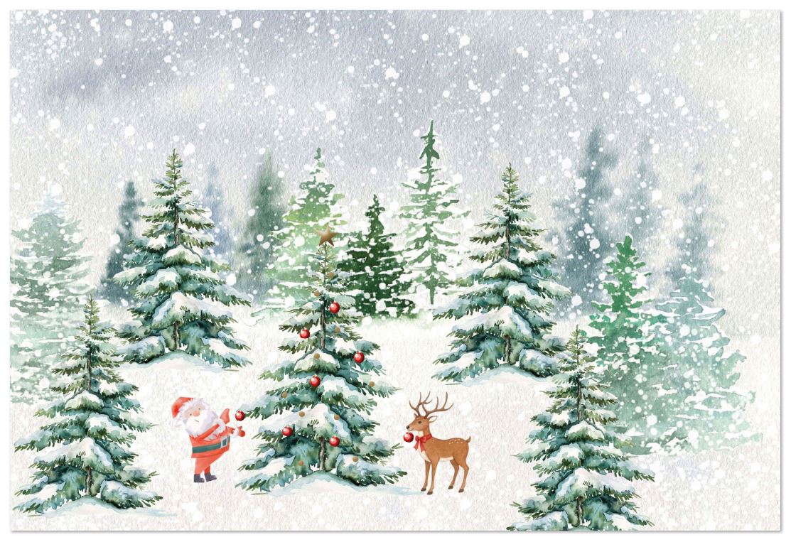 Malerische Weihnachtskarte mit Winterwald im Schneegestöber, prächtigem Hirsch und fröhlichem Weihnachtsmann
