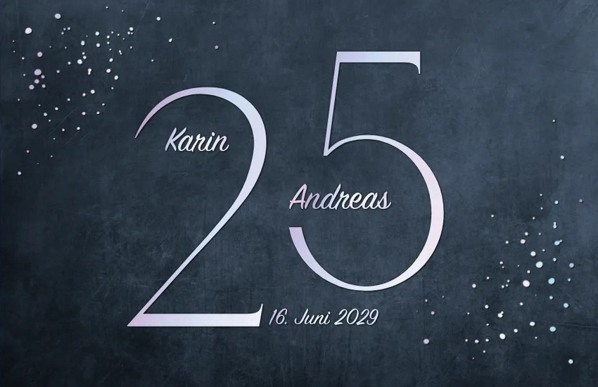 Silberhochzeit-Einladungskarte mit silberner 25 in Folienprägung und Foto auf Innenseite 