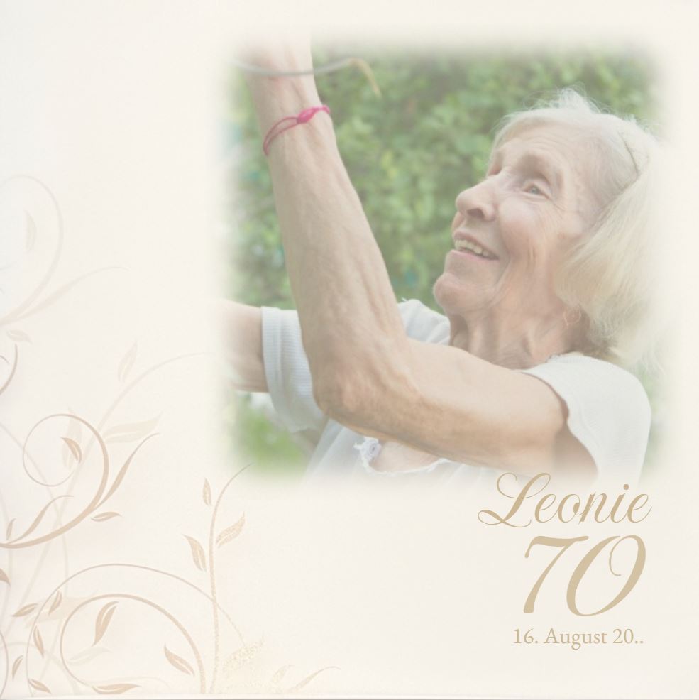 Quadratische Einladungskarte zum Geburtstag mit floralem Ornament auf Kunststoff-Transparent mit Beispiel Fotodruck 70. Geburtstag