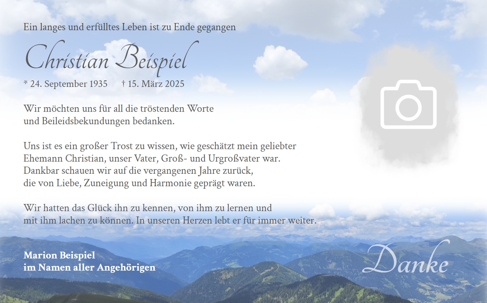 Trauer-Dankkarte mit Motivdruck eines Bergpanorama mit Weitsicht in den Wolkenhimmel